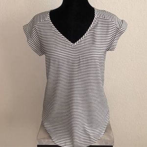 EXPRESS V NECK BLOUSE